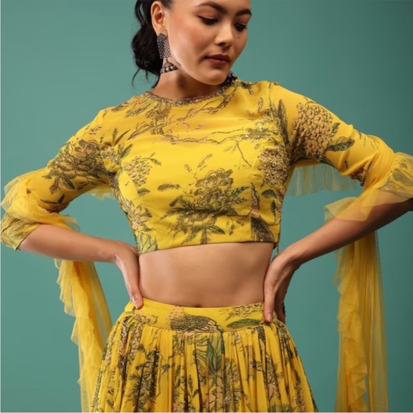 Yellow Lehenga with beading detail - worn once! - Picture 3 of 5